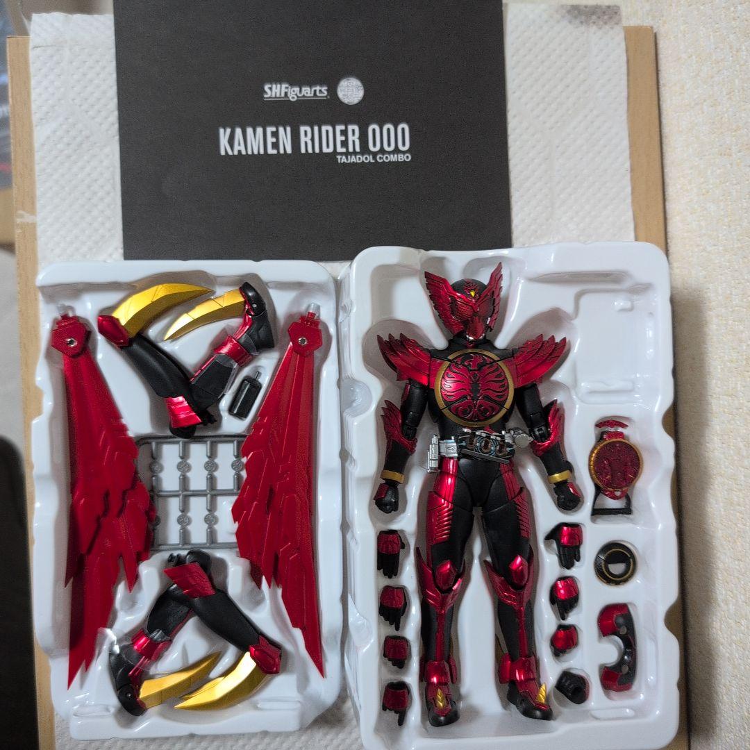 S.H.フィギュアーツ 真骨彫 仮面ライダーオーズ タジャドルコンボ