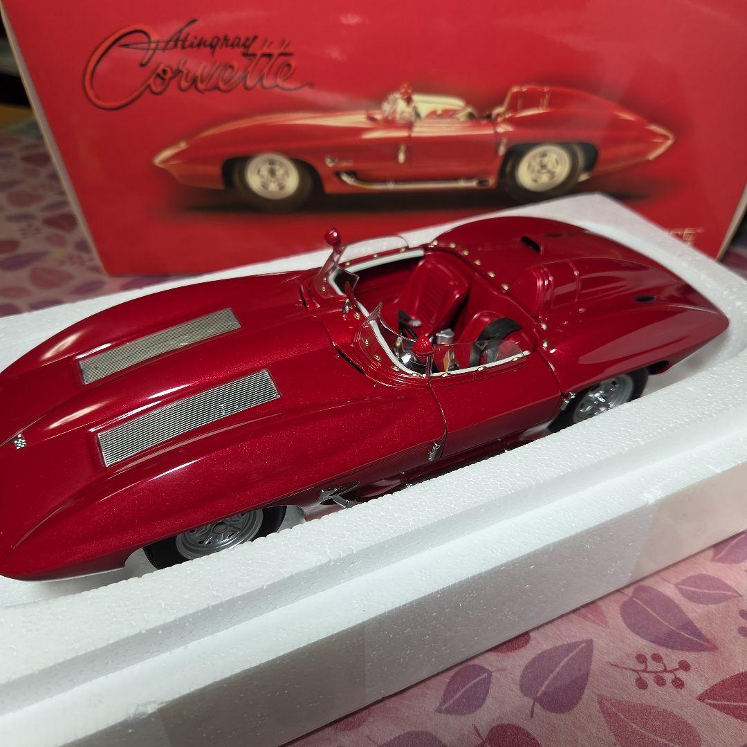 1:18☆CHEVROLET Corvette Stingray 1959