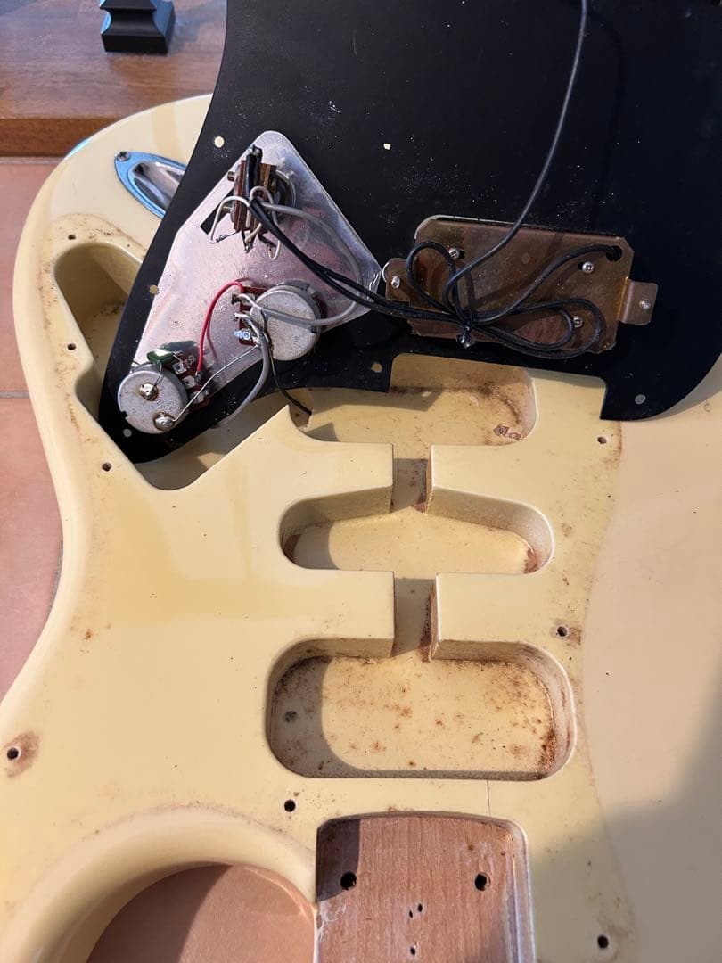 bill's brothers ストラトタイプ　2ハム