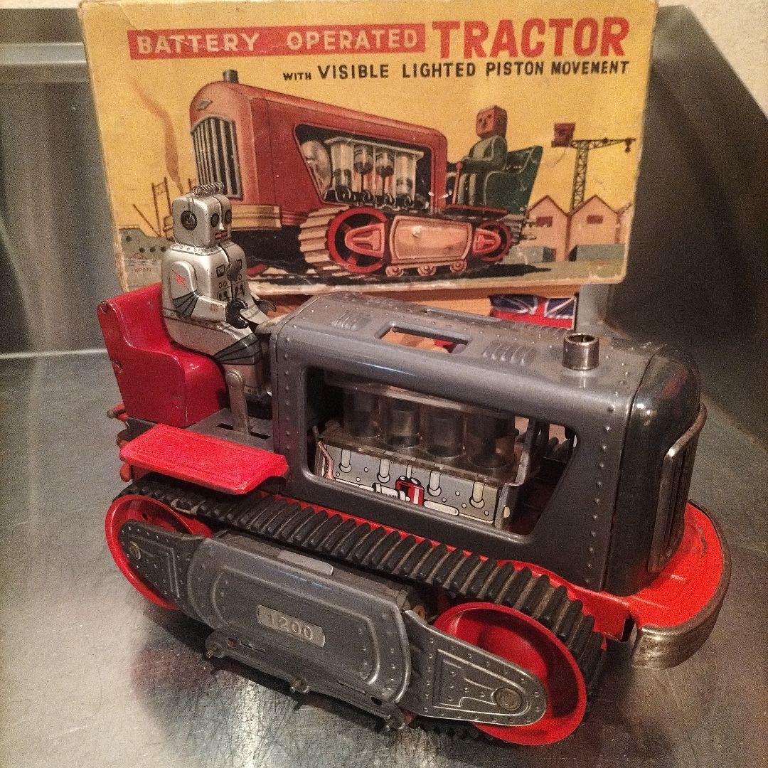バッテリーオペレートトラクター　ブリキロボット