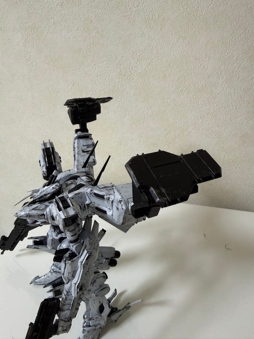 【完成品】アーマード・コア　ホワイトグリント