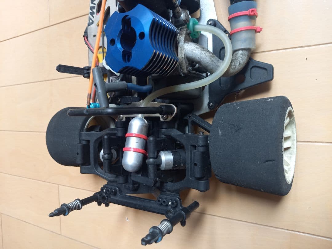 Calsonic Nissan ラジコンカー