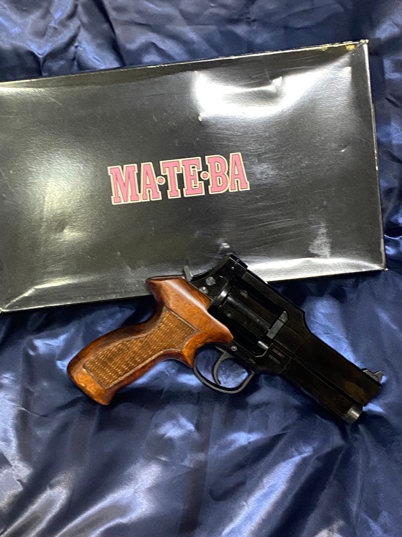 最終値下げ！　マルシン　マテバ　4インチWディープブラック　ウッドグリップ