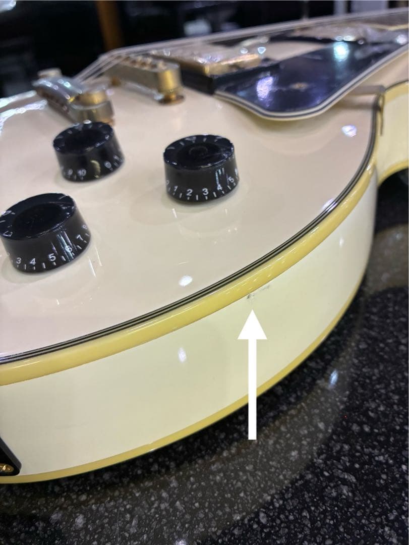 訳あり商品　ブリッツ　レスポールスタイル エレキギター ホワイト