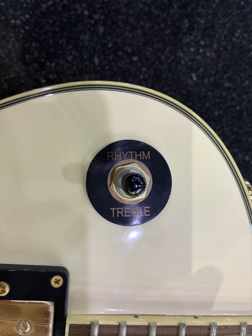 訳あり商品　ブリッツ　レスポールスタイル エレキギター ホワイト