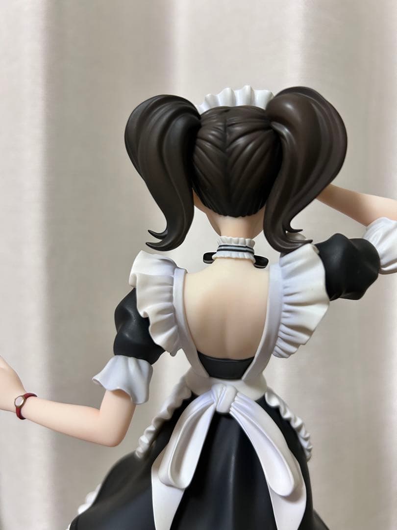 ペルソナ5 川上貞代 1/7 スケールフィギュア