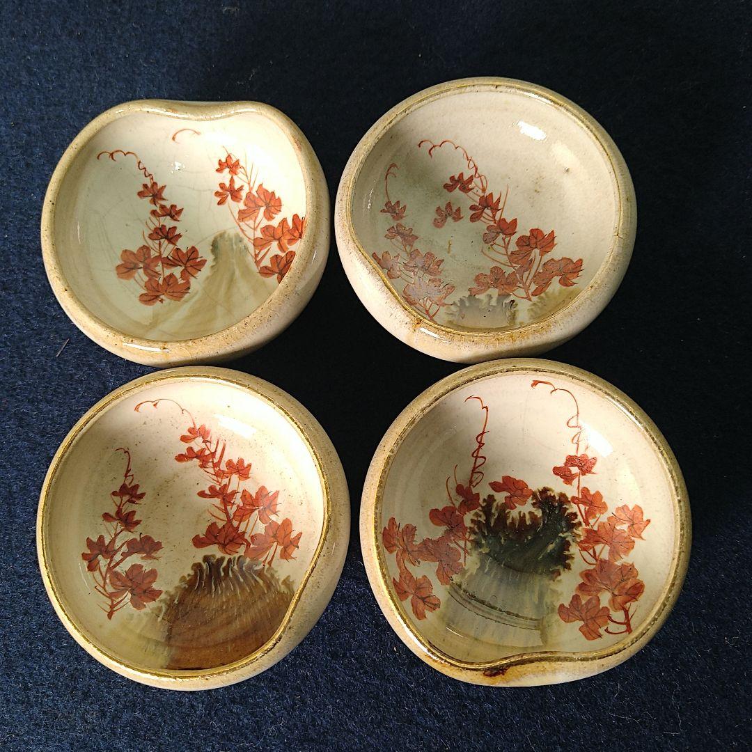 AJ35 九谷焼 茶器小さい 皿付き皿8cm 図代わり古い九谷 珍品4客 煎茶器