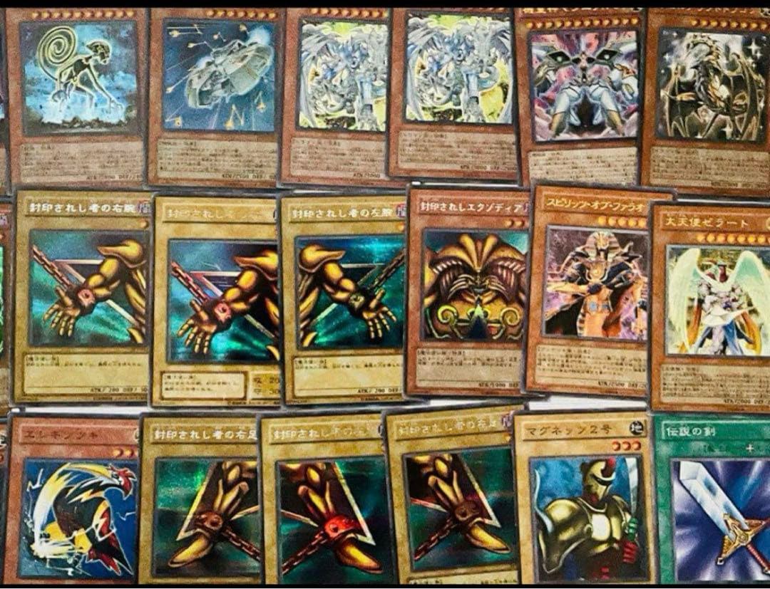 遊戯王OCGデュエルモンスターズ　カード　まとめ売り407枚　＋カードケース1個