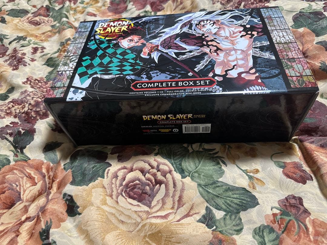【ばぶ太郎】英語版 全巻 鬼滅の刃 全23巻 特別ボックス入り