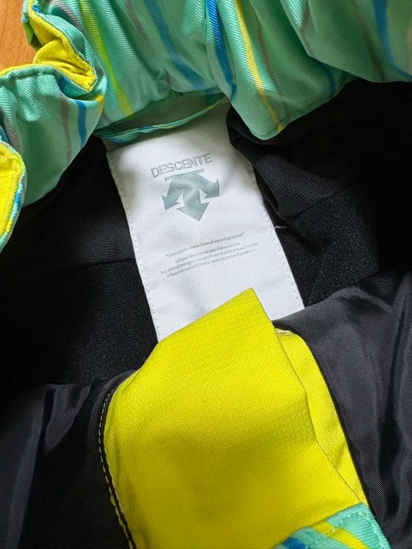 〔美品〕スキーウェア　レディース　サイズS デサント
