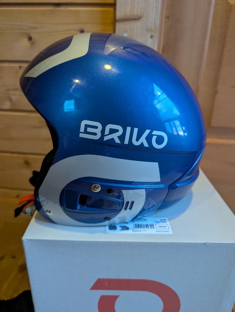 BRIKO スキー競技用ヘルメット