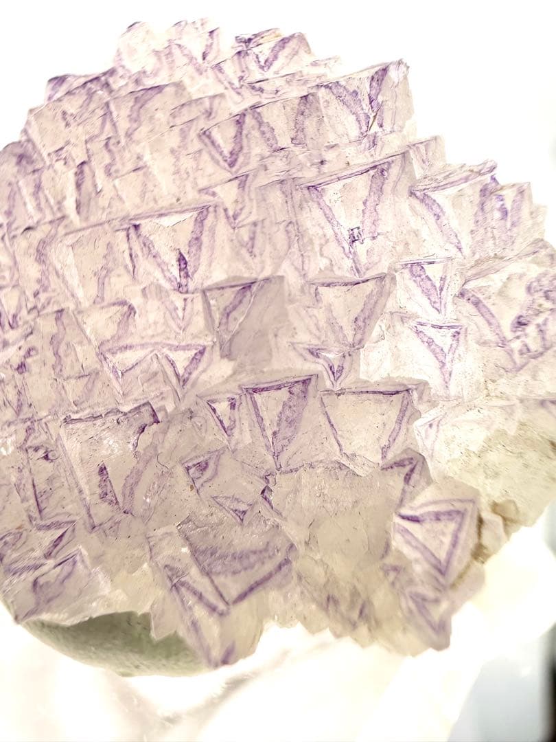 三角　フローライト　雲南省産　原石　鉱物標本　天然石