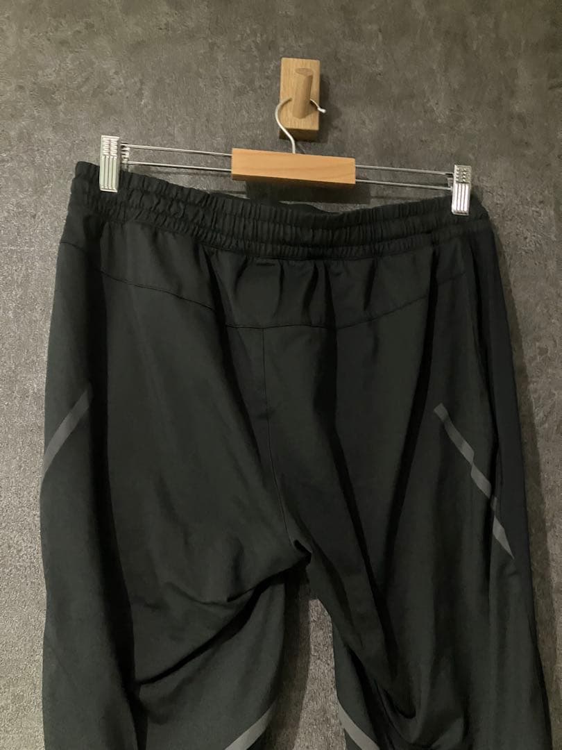 オン On ランニングパンツ Running Pants Black Mサイズ