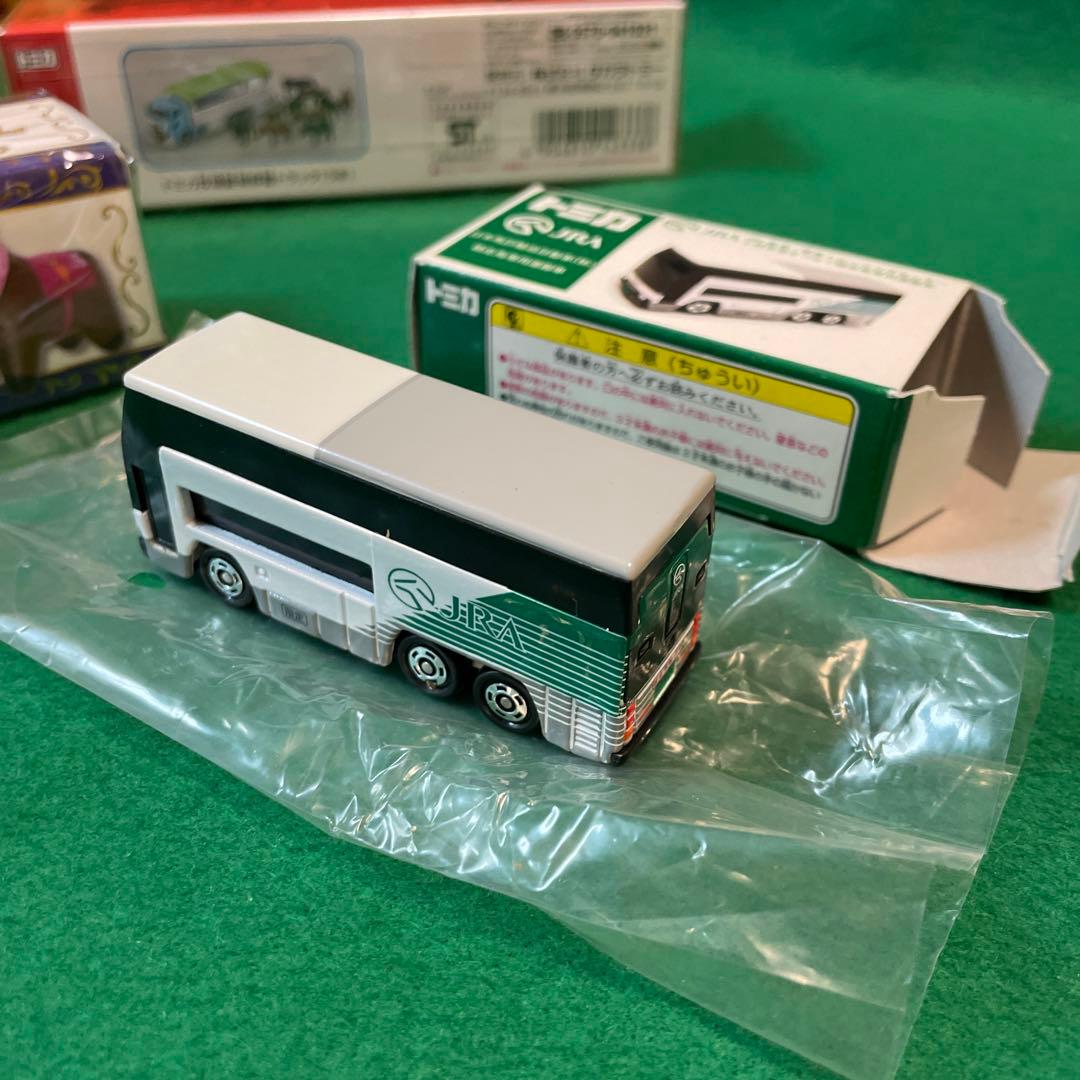 2107.トミカJRAバス他まとめ売り