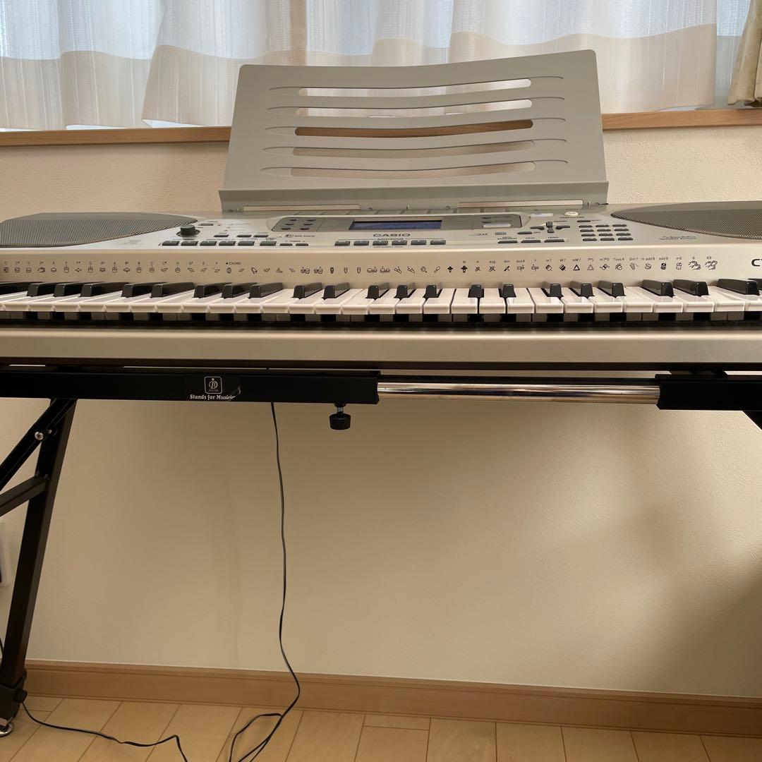 電子キーボード　CASIO CTK-900