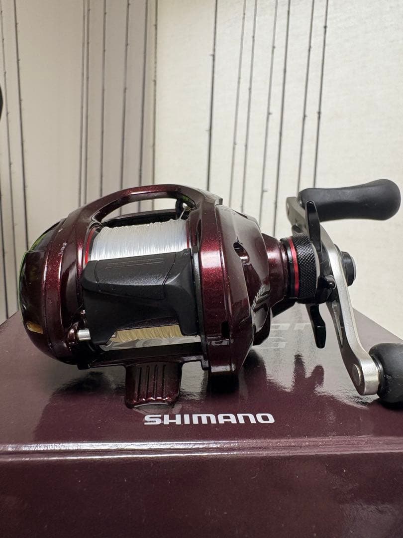 SHIMANO Scorpion 200HG右