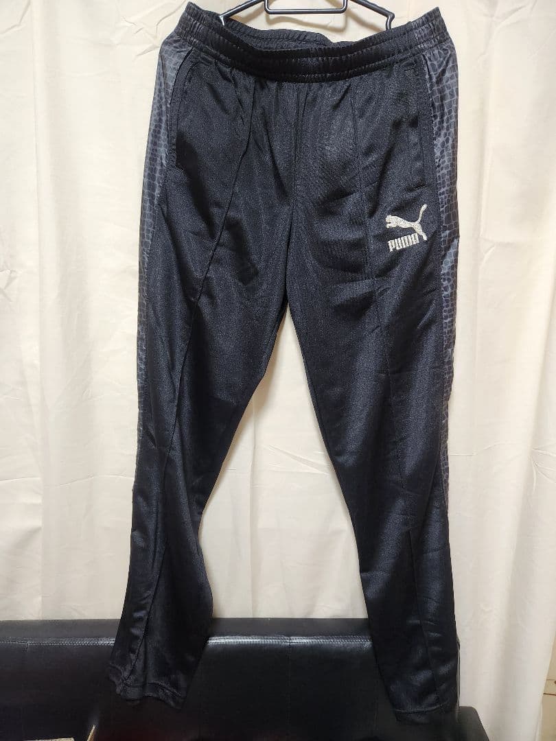 PUMA　ジャージ上下　刺繍　セットアップ