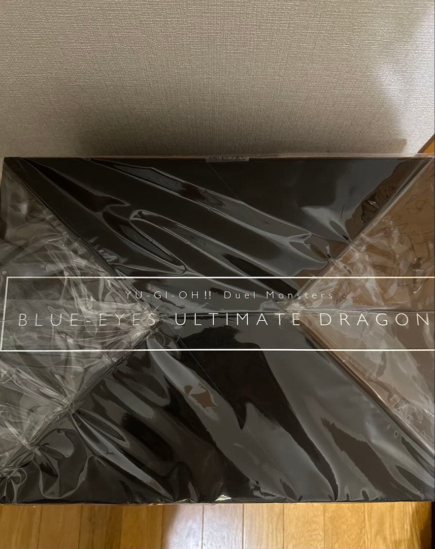 青眼の究極竜 フィギュア あみあみ×AMAKUNI