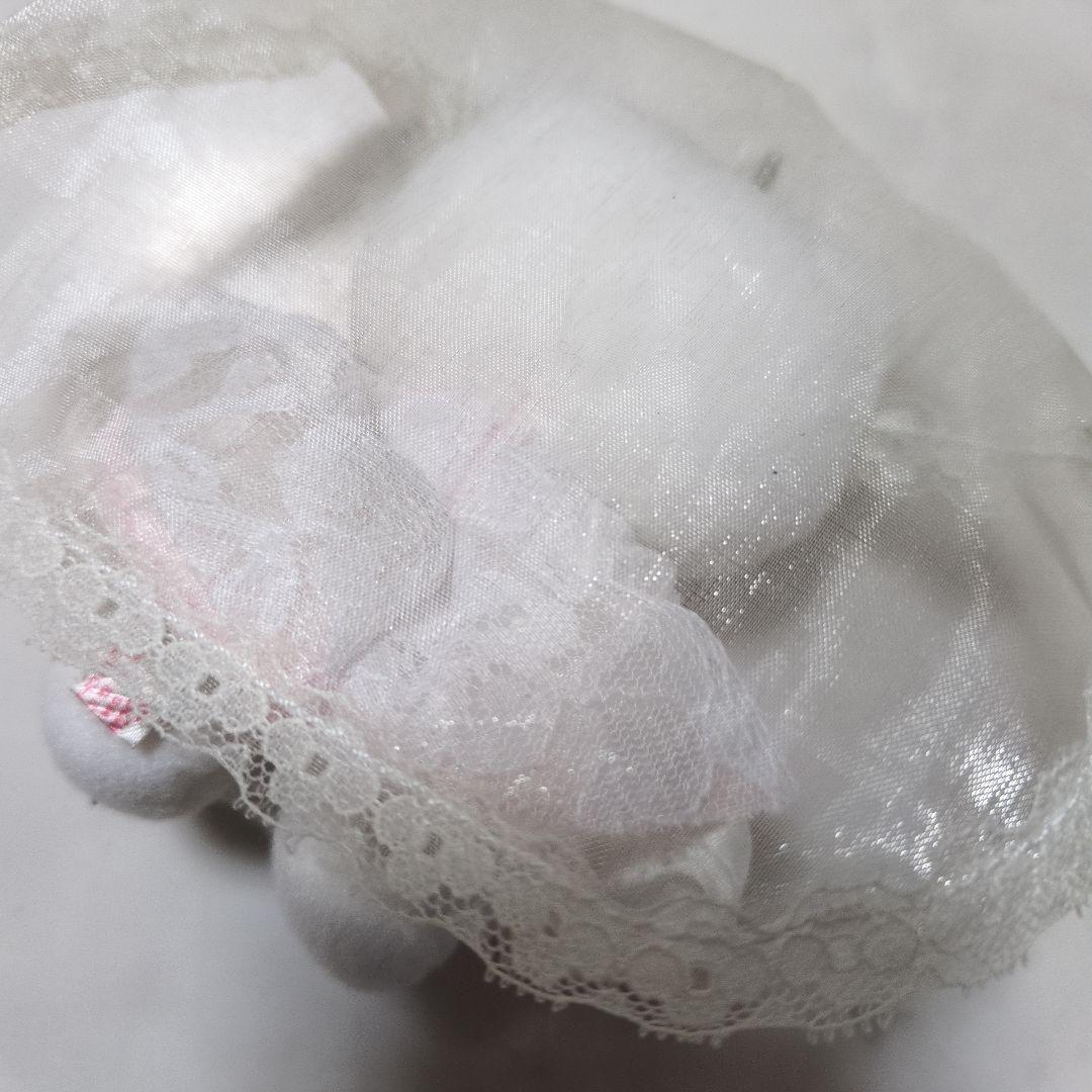 ハローキティ　ウエディング　バラ　花嫁　マスコット　ぬいぐるみ