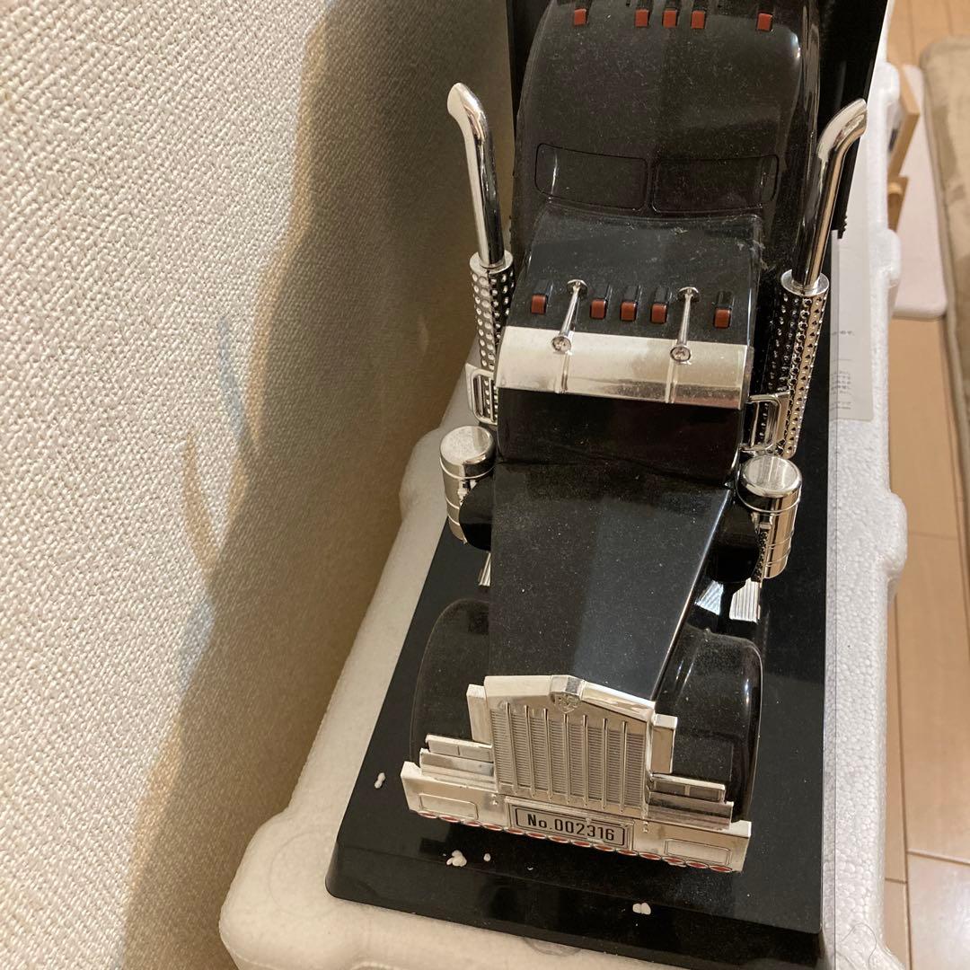 B'z COMPLETE SINGLE BOXトレーラーエディション