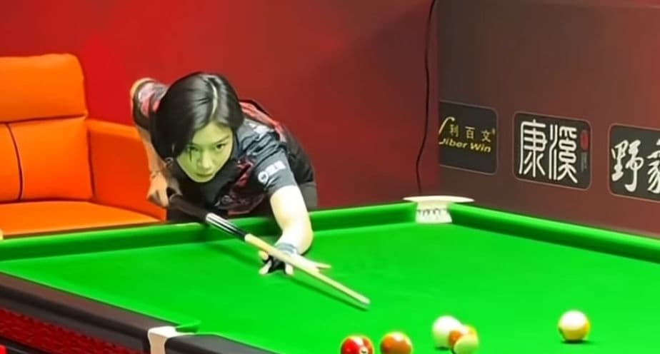 期間限定値引き　王思诺　ワン・スーヌオ　キュー　ビリヤード　ワン・スーノウモデル