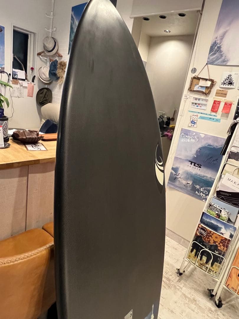 ザクザクシャープアイ carbonダークアーツMFモデル5,7” 31L