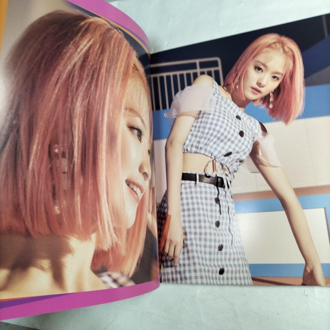 28000⭐メンバー本人⭐全員サイン入り⭐fromis_9⭐2トレカ付き⭐