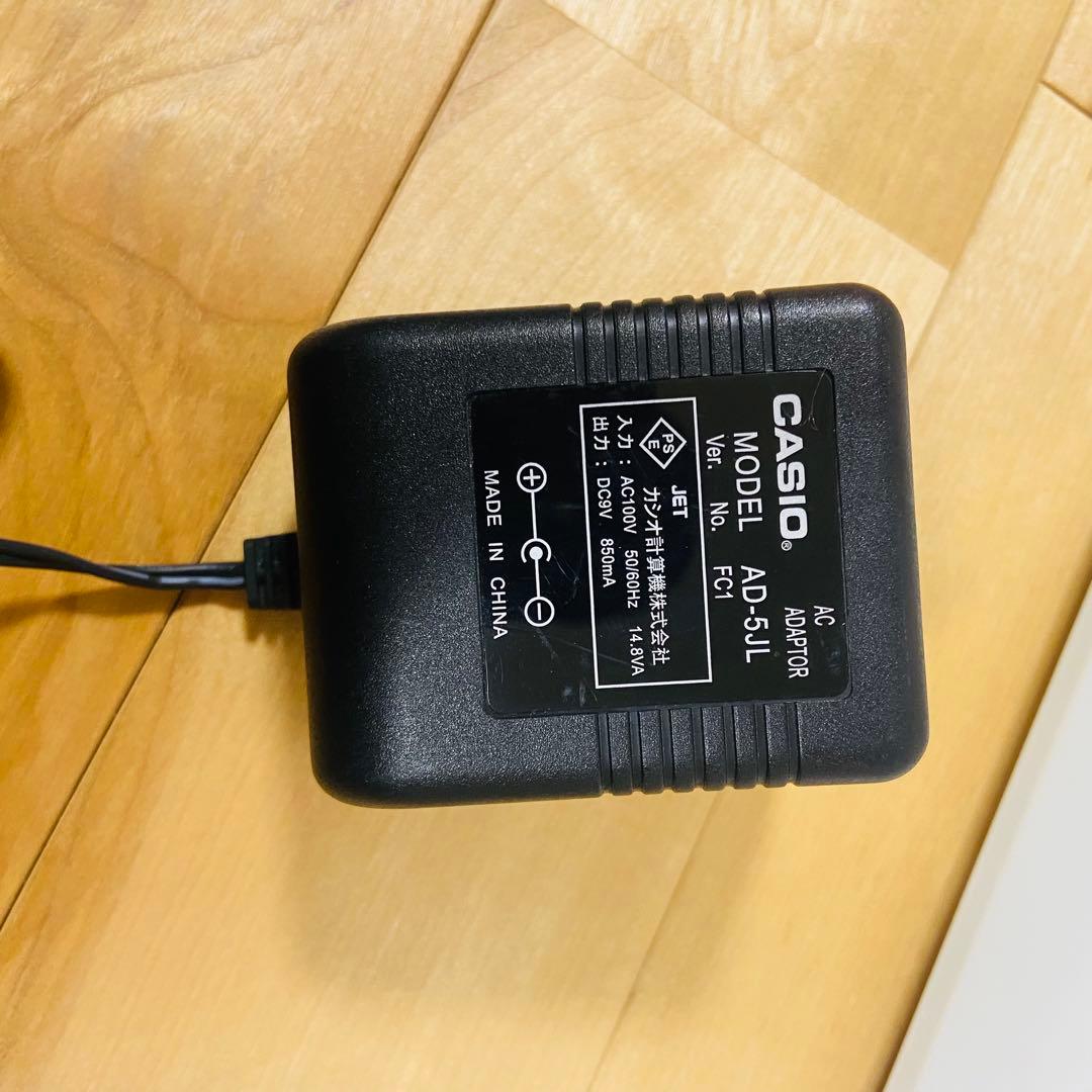 美品　CASIO LK208 光ナビゲーション キーボード 電子ピアノ カシオ