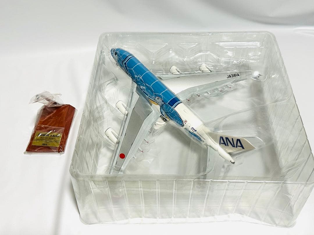全日空商事 1/200 A380 ANA フライングホヌ