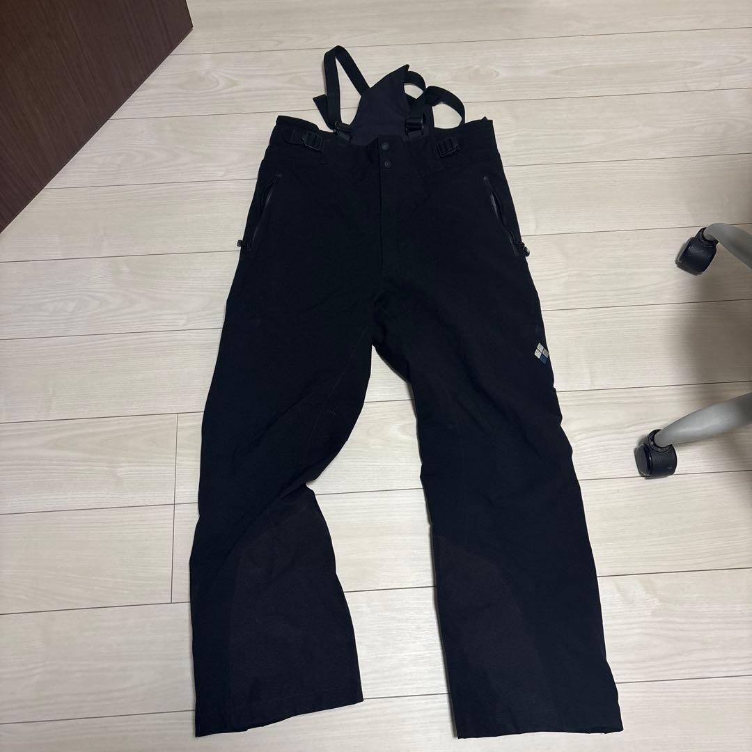 【美品】ブラック スキーウェア モンベル