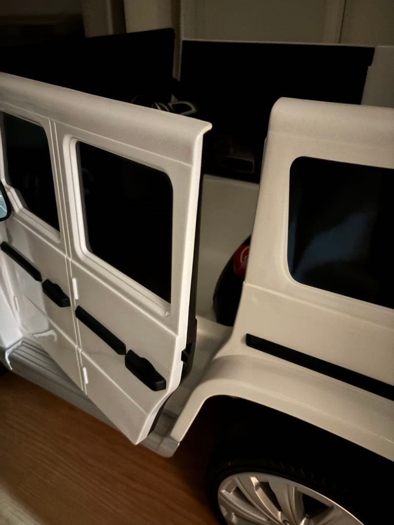 メルセデスベンツ電動乗用車 ホワイト 乗用ラジコンカー