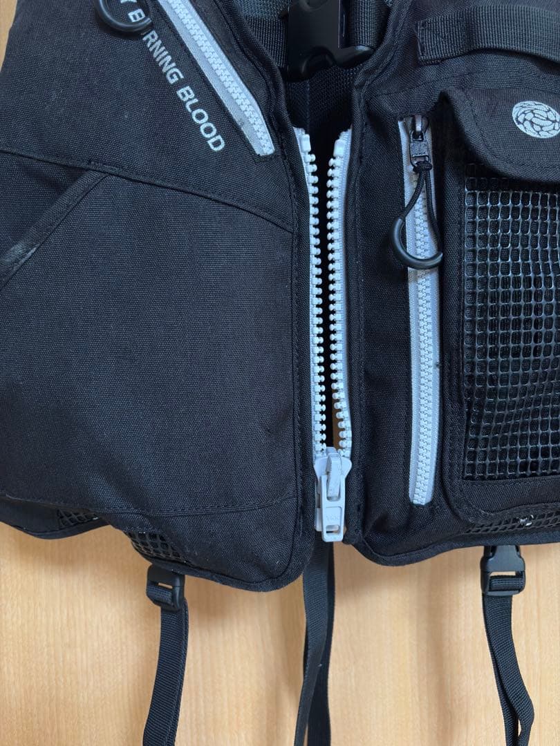 リバレイ　RBB ロックショアベスト2 フローティングベスト　8796