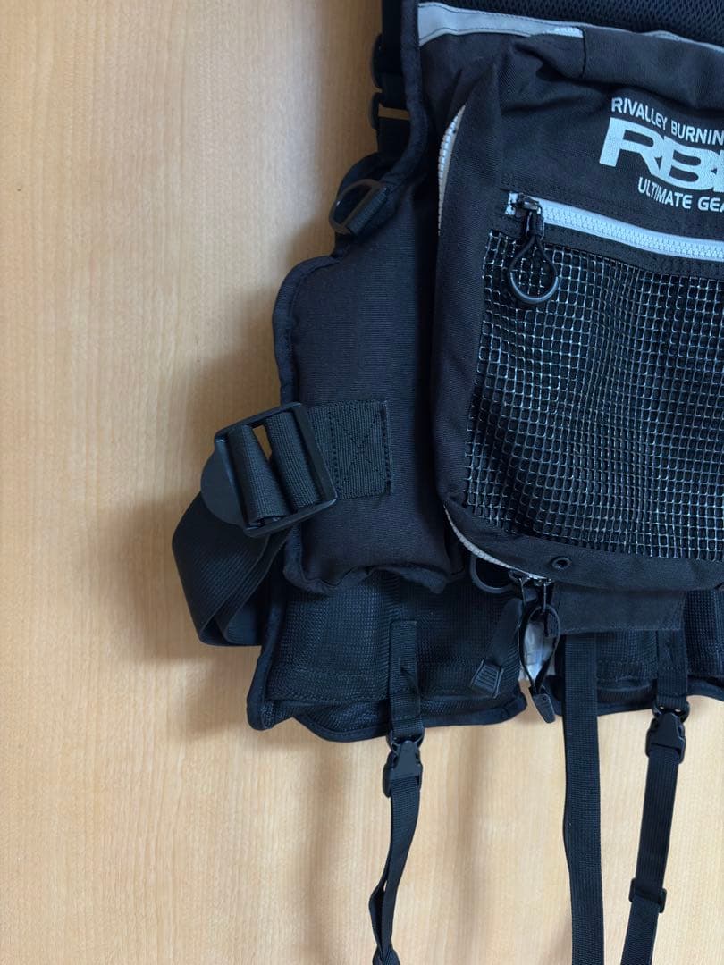 リバレイ　RBB ロックショアベスト2 フローティングベスト　8796