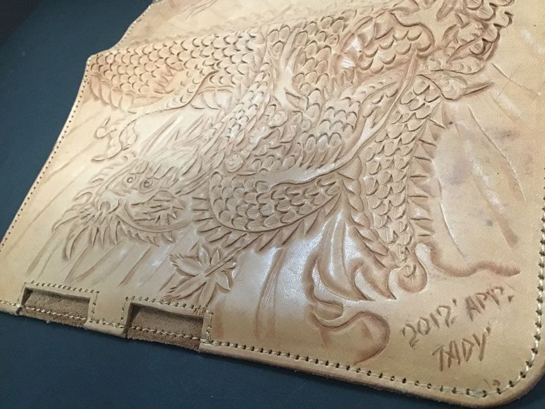 [生前特注品] TADY本人手彫り(TADY&KING)龍レザーアート未使用