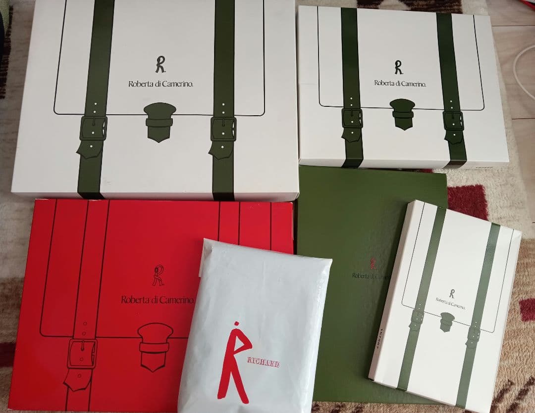 Roberta di Camerino バス　フェイス　ハンドタオル　ロベルタ