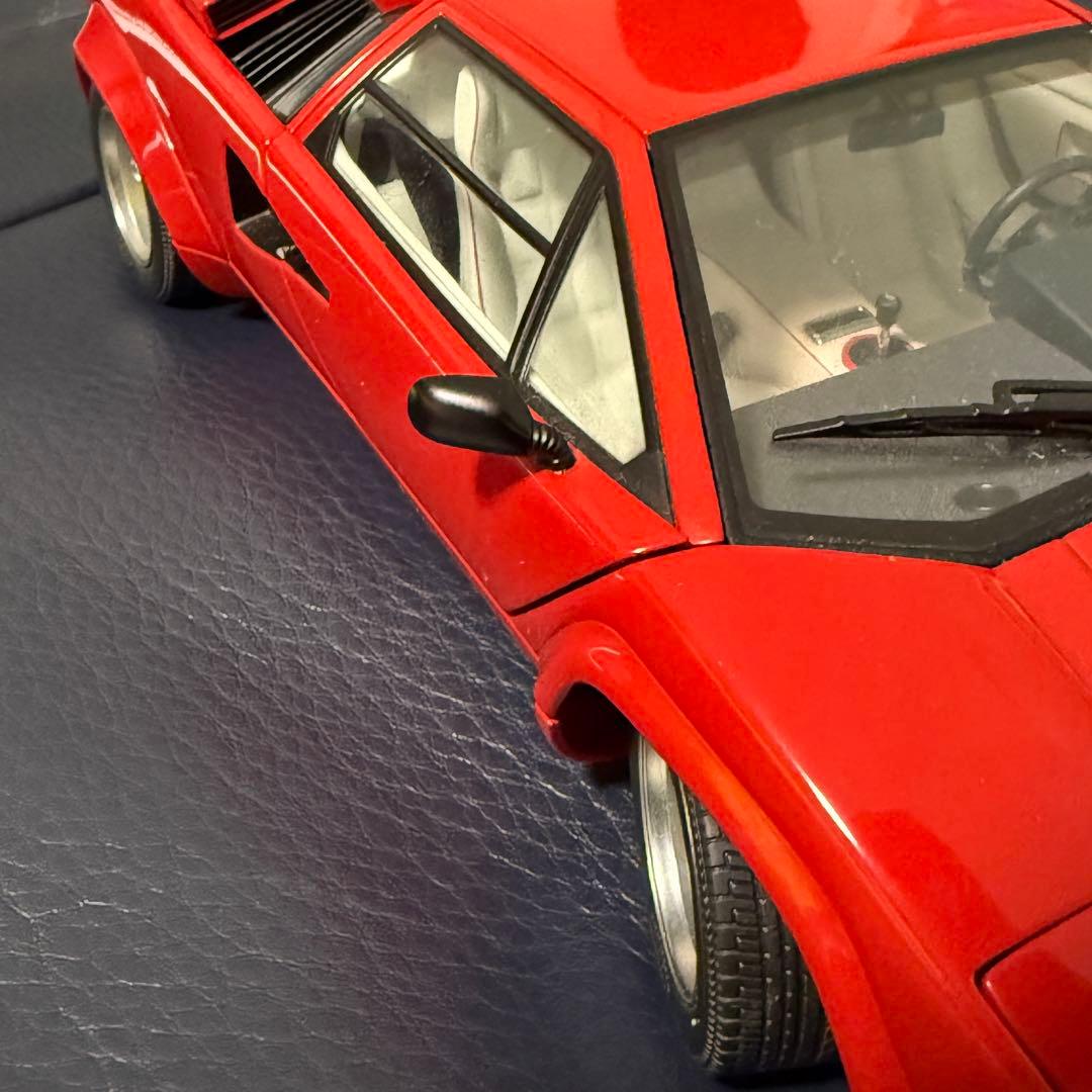 に*ー様 オートアート 1/18 ランボルギーニ　カウンタック