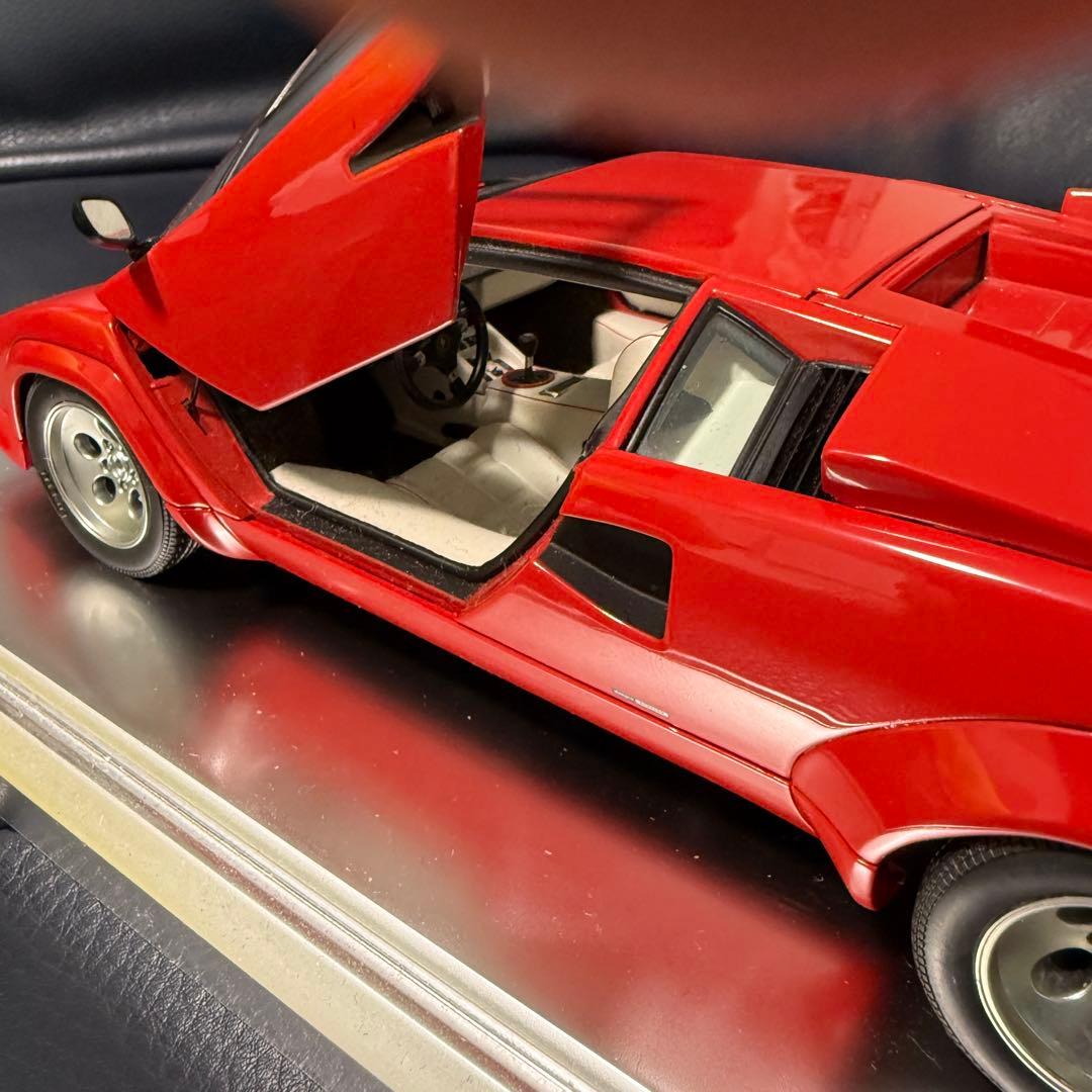 に*ー様 オートアート 1/18 ランボルギーニ　カウンタック