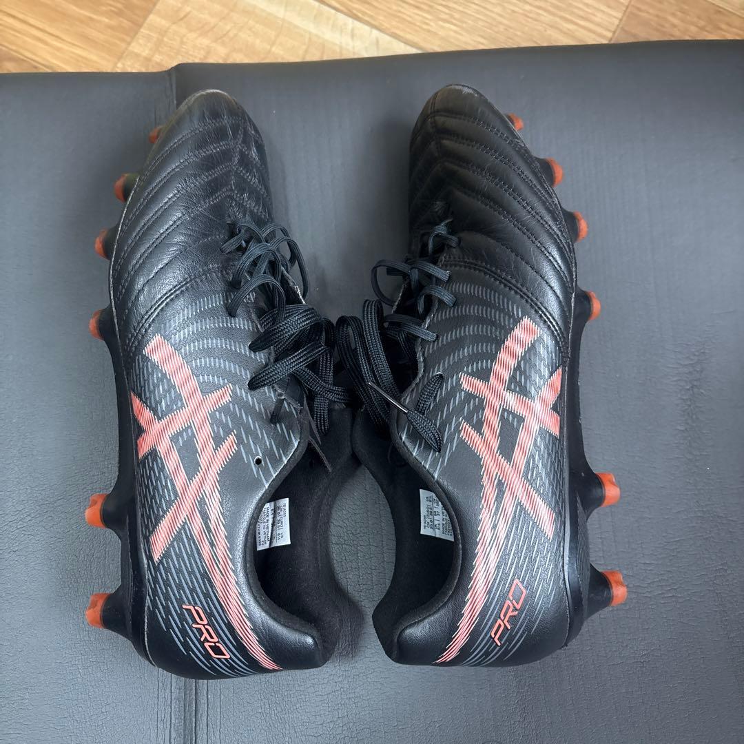 ASICS DSLIGHT X-FLYPRO サッカースパイク
