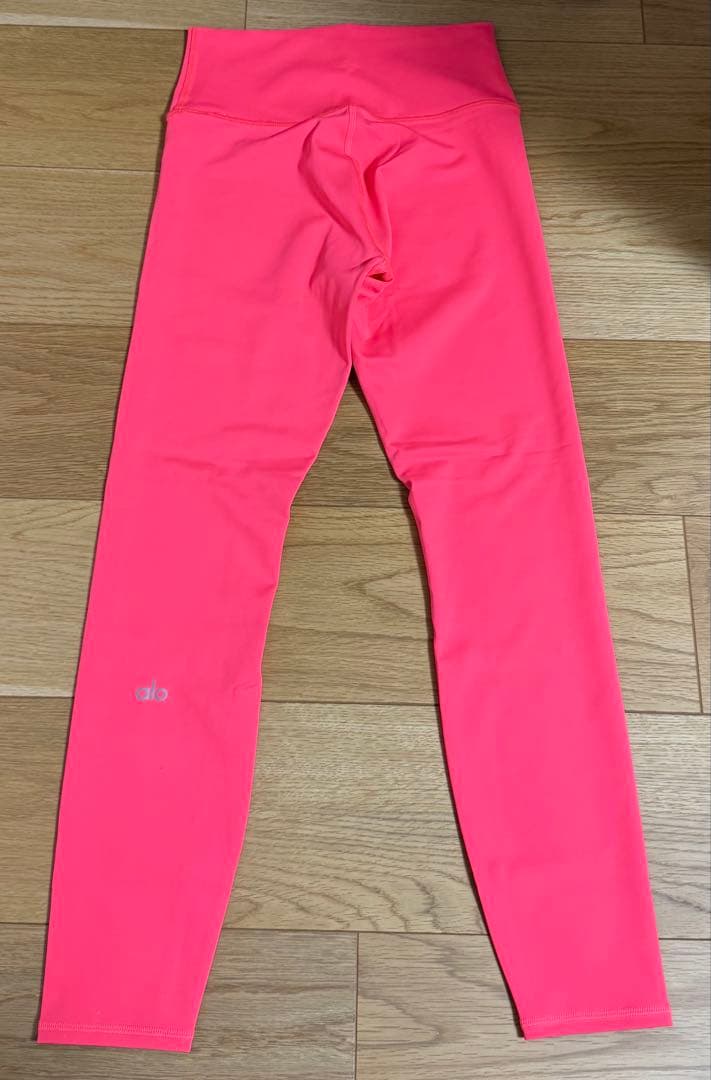 アローヨガ　ALO aloyoga レギンス　S ピラティス　Airlift