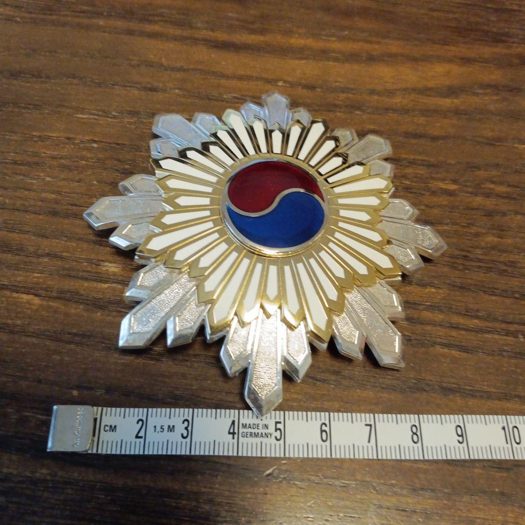 【激レア 貴重品】本物保証 勲二等 太極章 勲功二等 大韓帝国 勲章 徽章