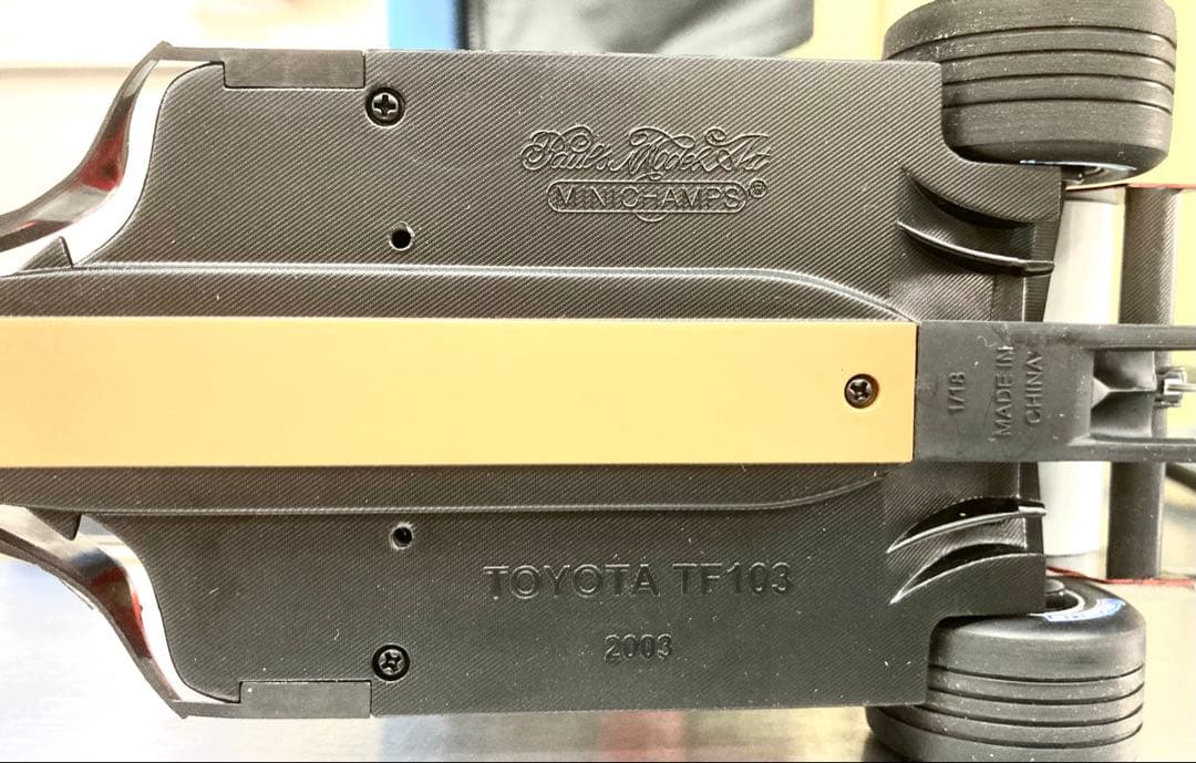 F1ミニカー3台セット 1/18 マクラーレン フェラーリ トヨタ