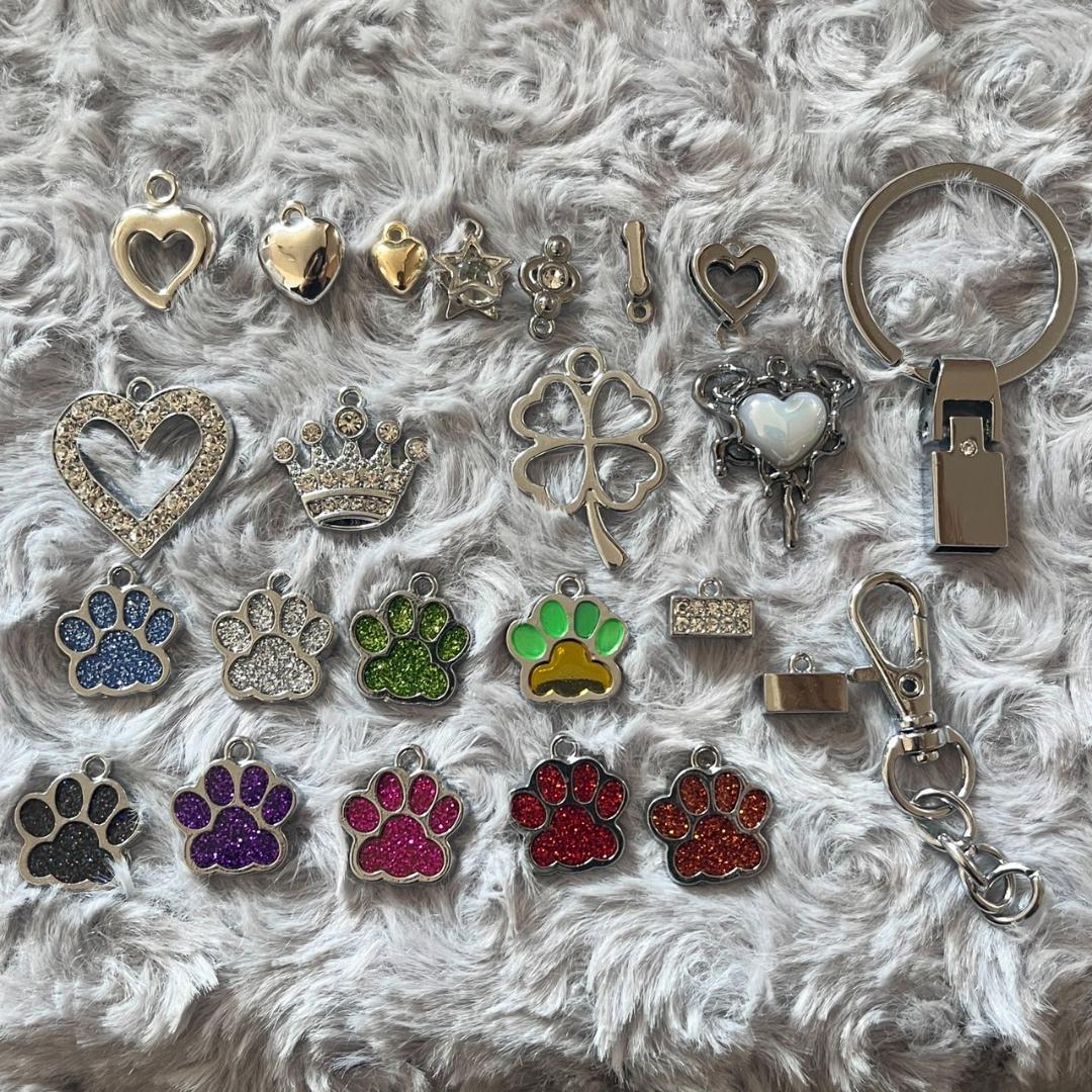 ハンドメイド　ネームタグ　キーホルダー　チャーム　ブレスレット　キーリング　推し