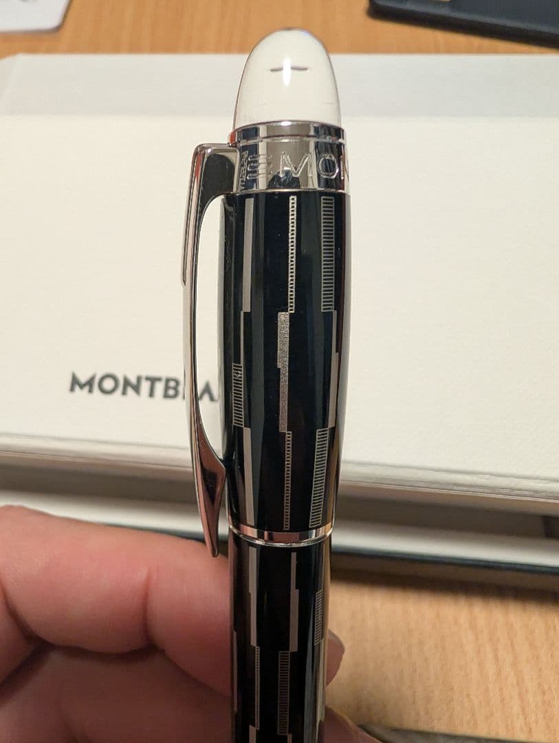 モンブラン限定万年筆 スターウォーカー ブラックミステリー