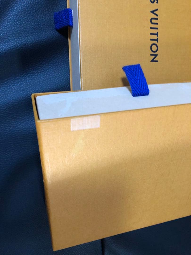 ルイヴィトン　ジッピーウォレット空箱、保存袋　財布空箱、保存袋　小物空箱、保存袋