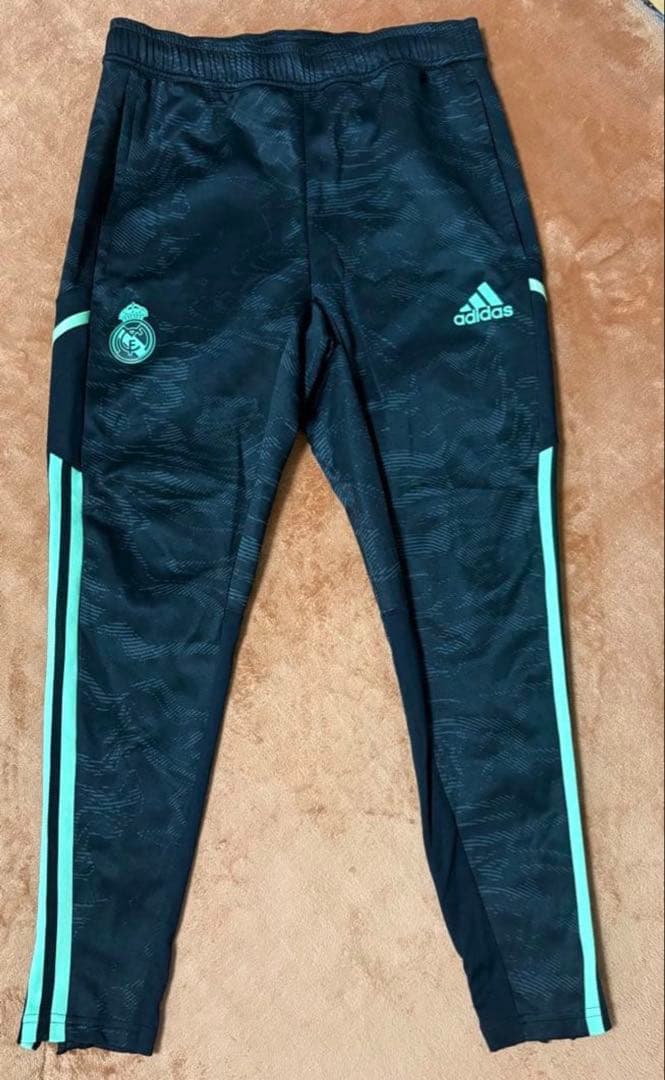 年末限定価格【格安】アディダス レアルマドリード ジャージセットLサイズ