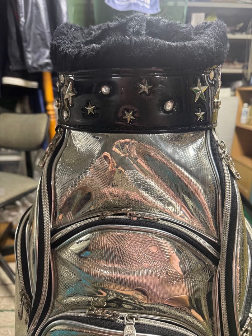 MARK & LONA メタリックシルバーゴルフバッグ