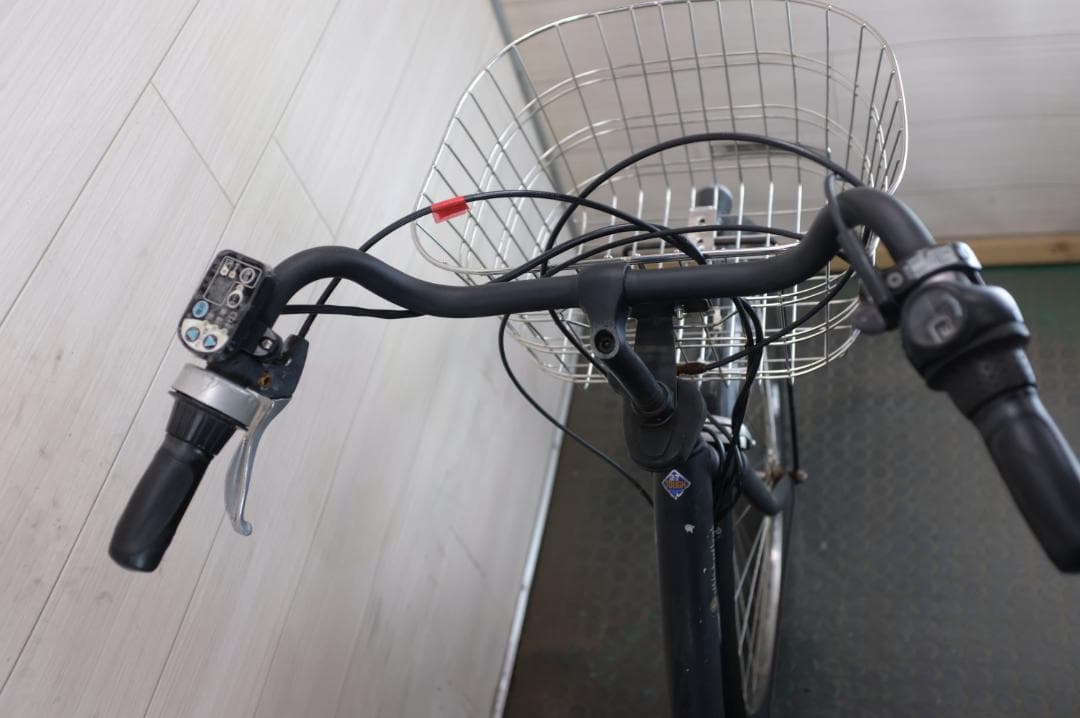 ブリヂストン製　ボーテ　26インチ　3段　8.9Ah充電器あり