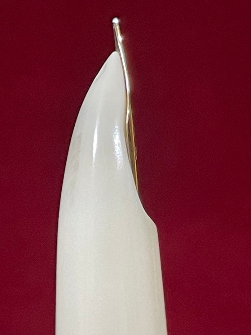 ⚪︎新品未使用　1970年代製　レディ 唐草　アイボリーカバー 18K F 絶版