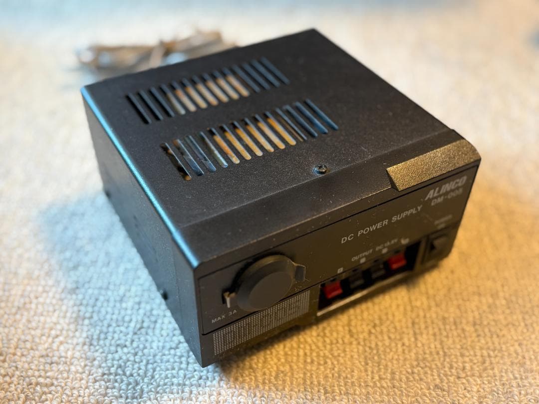 KENWOOD TH-78 & ICOM IC-2STトランシーバー2台他付属品