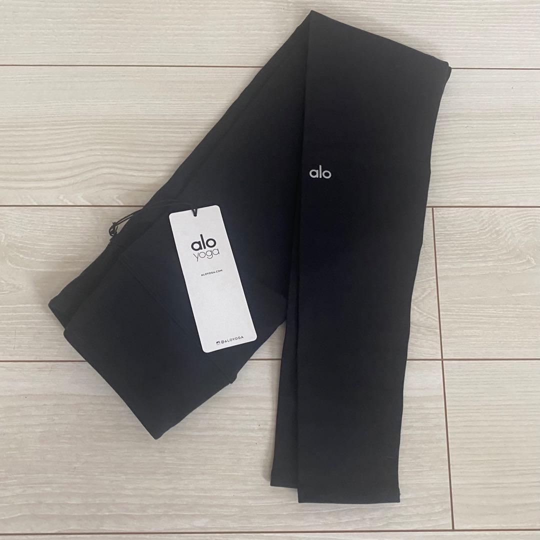 未使用Alo Yoga ヨガパンツ レギンスXS ブラック 黒 アロヨガ